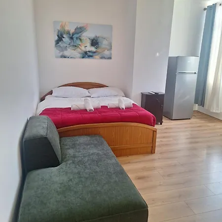Apartment Bliri Zogu I Zi Tirana